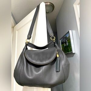ONNA EHRLICH NWOT pebbled leather gray hobo. Excellent new condition-never used.